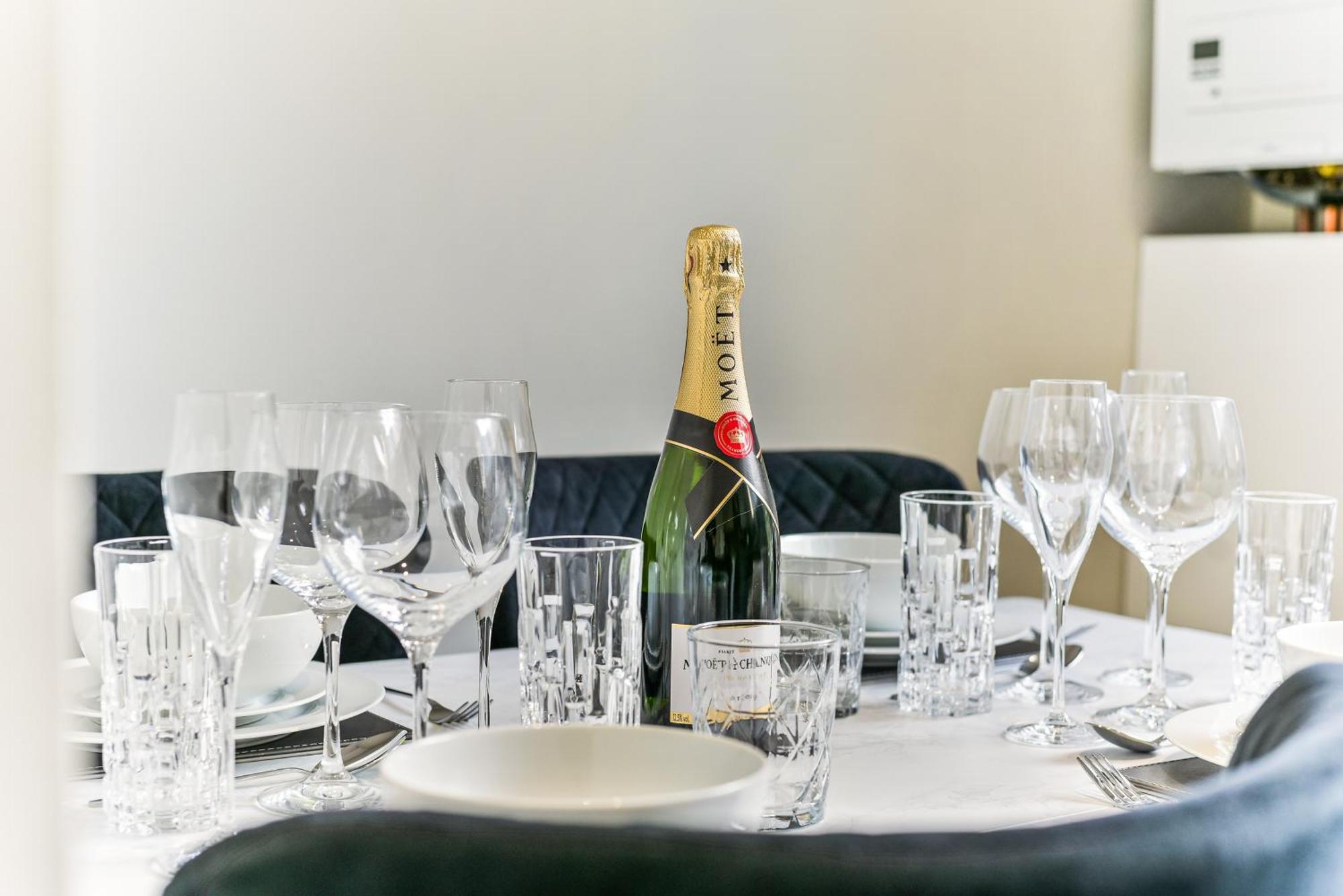 Avari Apartments - Hatton Collection London Kültér fotó