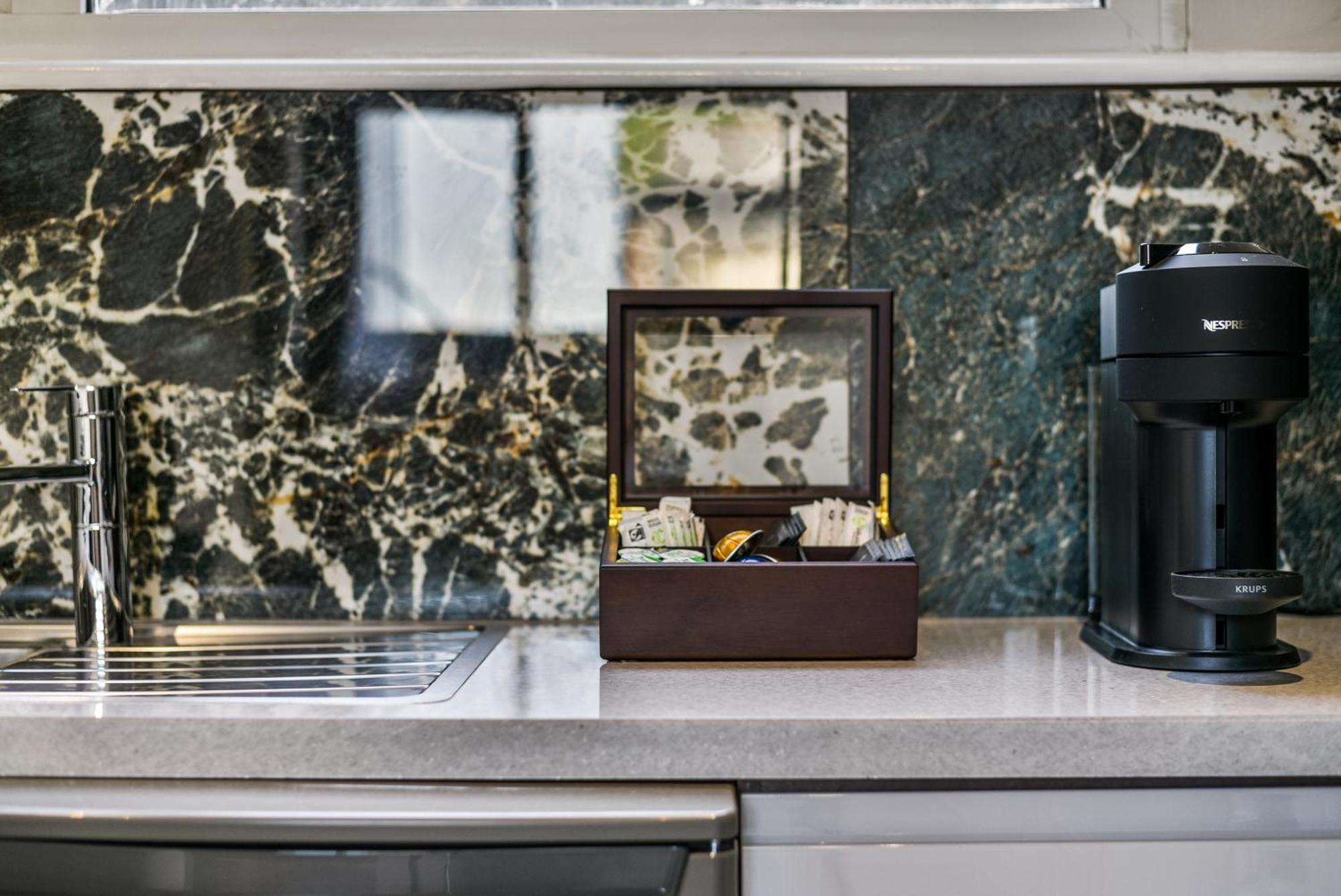 Avari Apartments - Hatton Collection London Kültér fotó